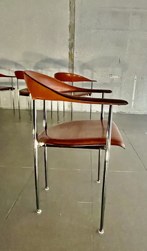 Image 1 of 4X Vintage Fasem Leren P40 Stoelen Door Vegni & Gualtierotti
