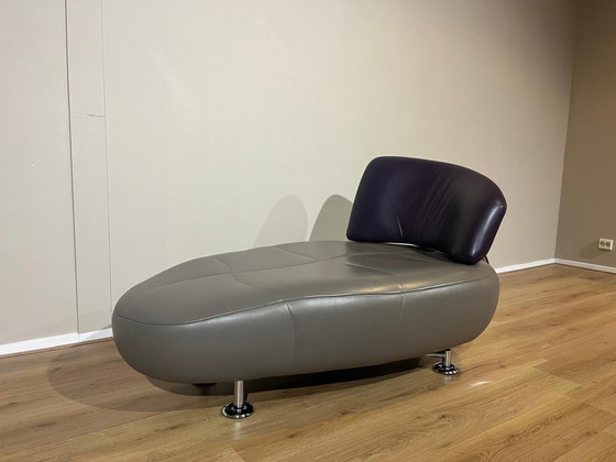 Image 1 of Leolux Kikko Fauteuil Chaise Longue Taupe Grijs Paars Nieuwstaat Design Hugo De Ruiter 