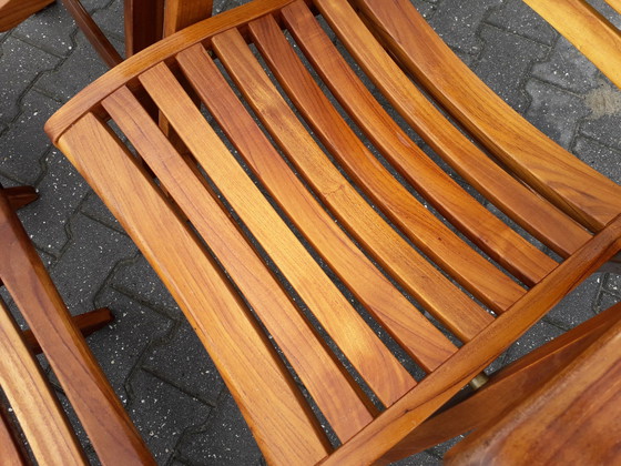 Image 1 of 2 Sunyard Corby teak standenstoelen met voetenbankjes NIEUW