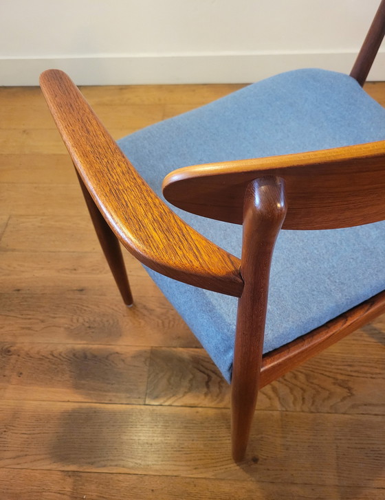 Image 1 of Set Van 2 Armstoelen Van Ejnar Larsen En Aksel Bender Madsen