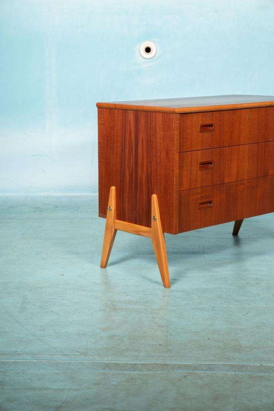 Image 1 of Vintage gerenoveerde sideboard teak, Midcentury 60s chest