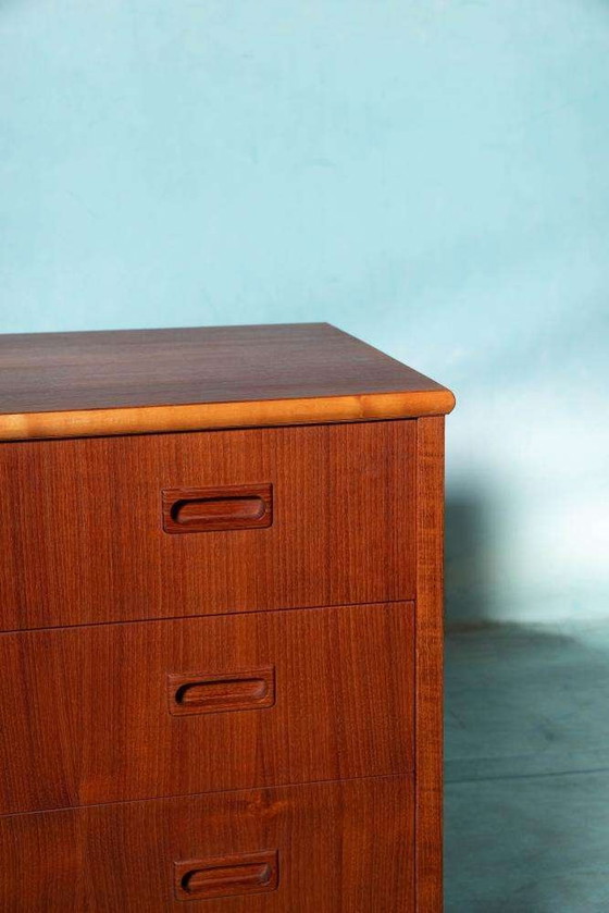 Image 1 of Vintage gerenoveerde sideboard teak, Midcentury 60s chest