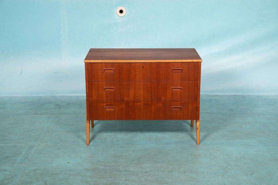 Image 1 of Vintage gerenoveerde sideboard teak, Midcentury 60s chest