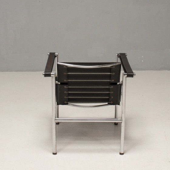 Image 1 of Vintage stalen fauteuil van Le Corbusier, Pierre Jeanneret en Charlotte Perriand voor Cassina, 1965