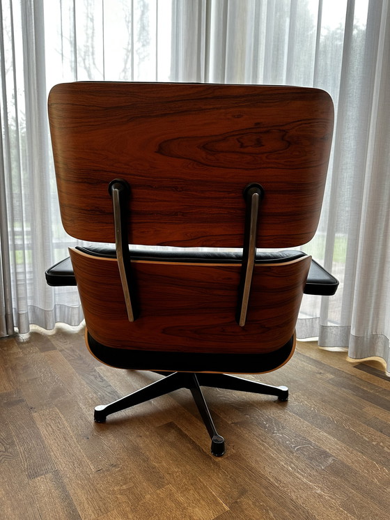 Image 1 of Vitra Lounge Chair + Ottoman zwart