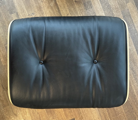 Image 1 of Vitra Lounge Chair + Ottoman zwart