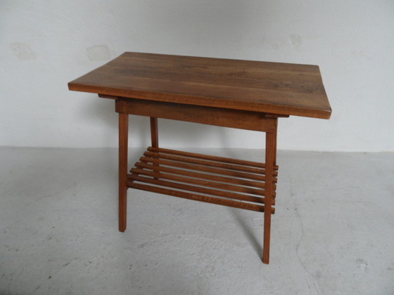 Image 1 of Vintage eiken bijzet tafel 