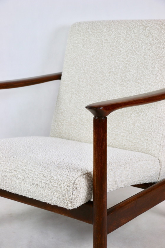 Image 1 of Witte Ivoor Boucle Gfm-142 Fauteuil Toegeschreven aan Edmund Homa, 1970S - Set van 2 Fauteuils