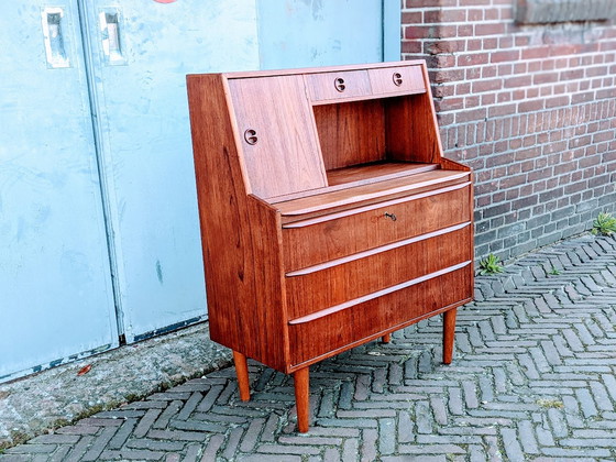 Image 1 of Vintage Secretaire Denemarken
