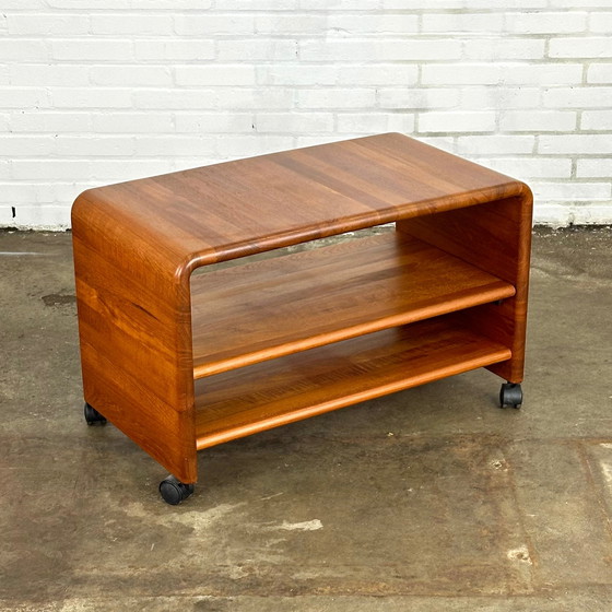 Image 1 of Vintage tv / radio meubel / trolley in teak van Mikael Laursen