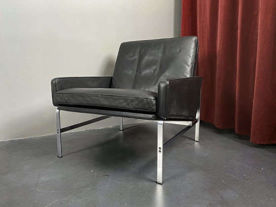 Image 1 of Kill internationale fauteuil