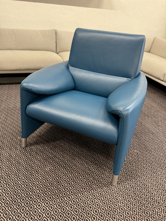 Image 1 of Leolux Felizia Fauteuil hoog blauw leer