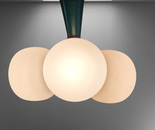 Atomic plafondlamp met 3 bollen