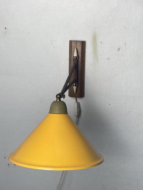 Image 1 of Zwenkarm Wandlamp