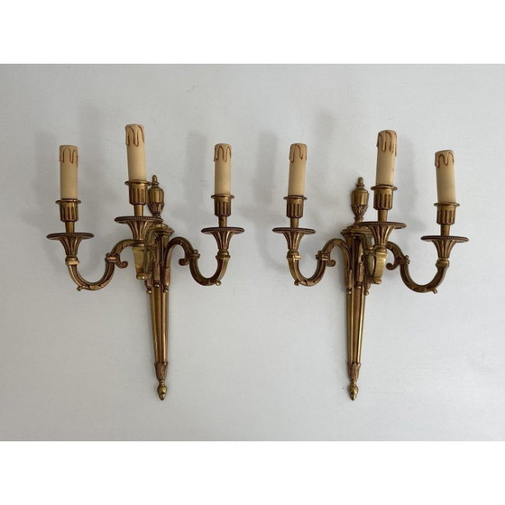 Image 1 of Paar vintage bronzen wandlampen met 3 armen, 1950