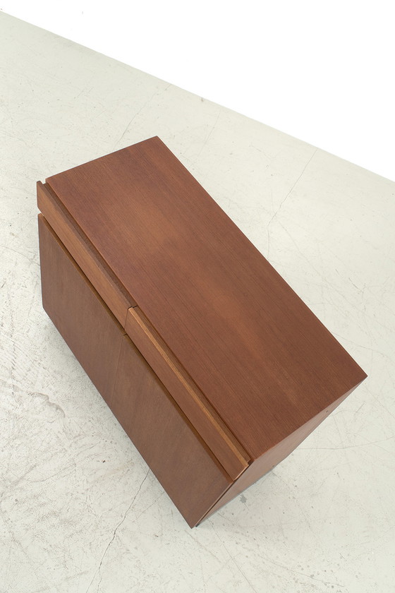 Image 1 of Dieter Waeckerlin kastje