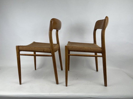 Image 1 of 6x Niels Otto Moller Stoelen