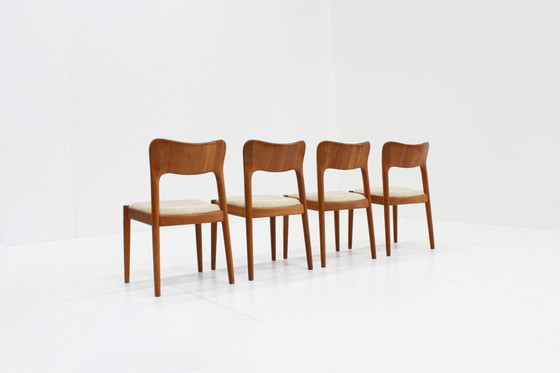 Image 1 of Set Van 4 Vintage Deense Eetkamer Stoelen Van Niels Koefoed