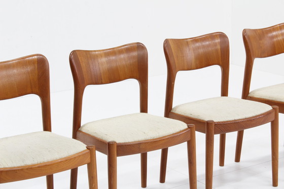 Image 1 of Set Van 4 Vintage Deense Eetkamer Stoelen Van Niels Koefoed