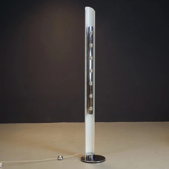 Image 1 of ITALIAANSE TOTEM VLOERLAMP DOOR ENRICO TRONCONI VOOR TRONCONI, JAREN 1960