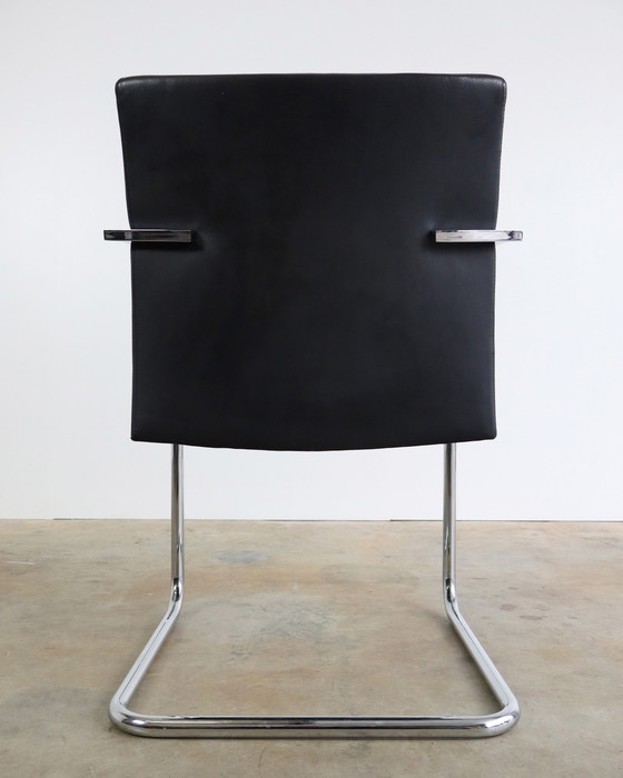 Image 1 of 8X Artifort Leren Slede Stoelen Door Wolfgang Mezger