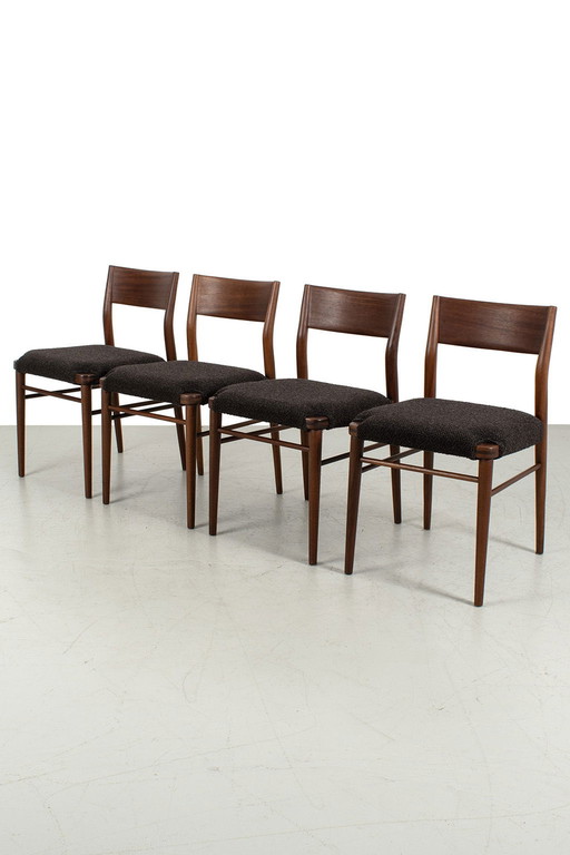 Set van 4 Wilkhahn eetkamerstoelen 70348