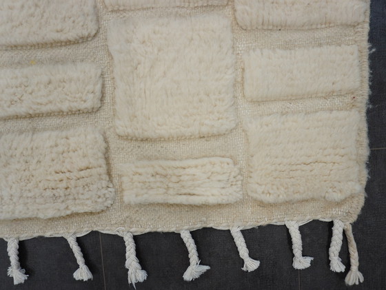 Image 1 of Berber tapijt - 261 cm x 152 cm - wit wol