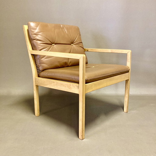 Scandinavische design leren fauteuil "Bernt Petersen" 1960.