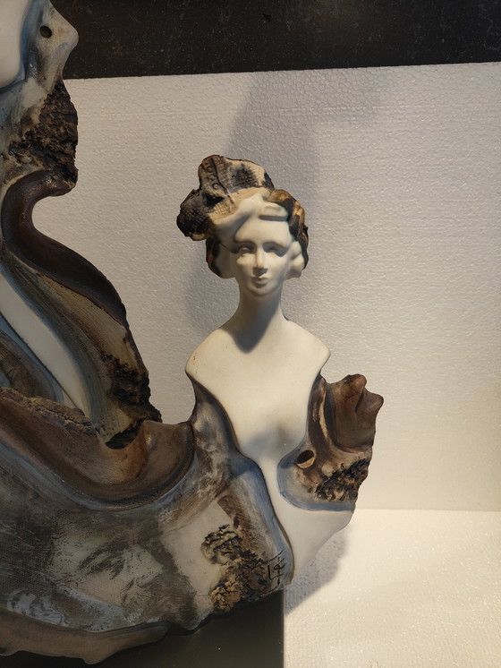 Image 1 of Liliane Caumont  Beeldhouwster “Vrouwen”