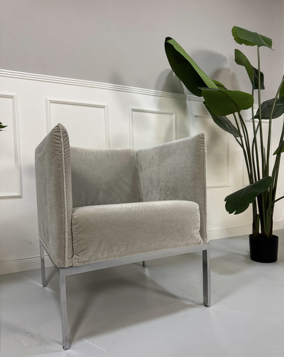 Image 1 of Brühl Stof Grijze Fauteuil Randolph Designer