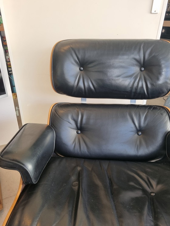 Image 1 of Vitra Eames Lounge Chair Met Ottoman Zwart Leer