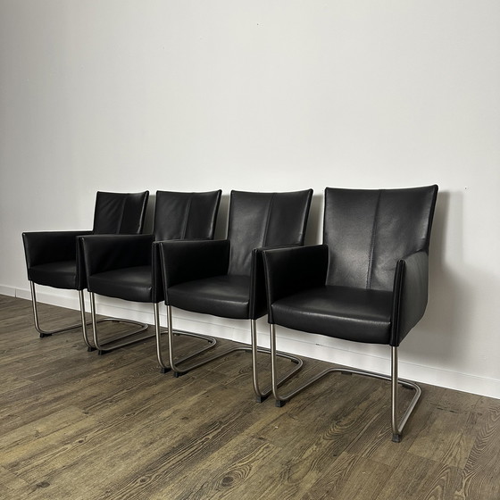 Image 1 of 4X Luxe Bert Plantagie Eetkamerstoelen / Zwart Leder / Zgan