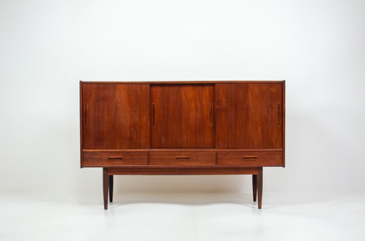 Deens vintage dressoir