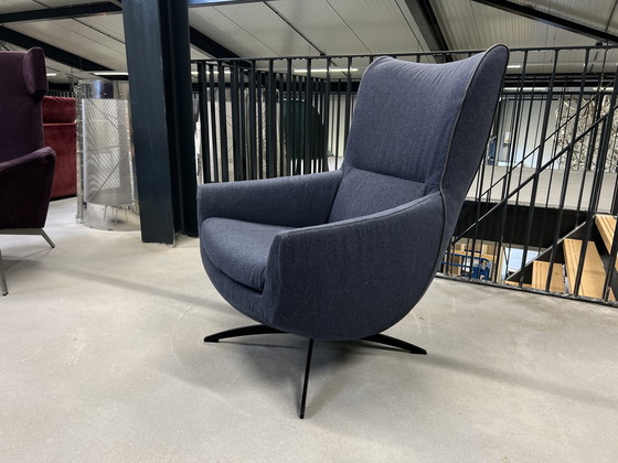 Image 1 of Jori Griffon draai fauteuil blauw stof