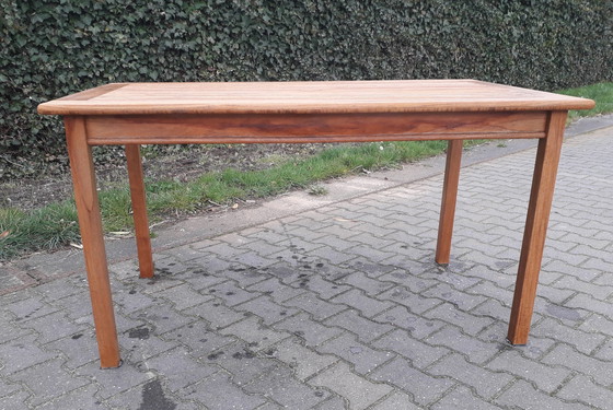 Image 1 of Gloster teakhouten tuintafel 134 x 81 cm