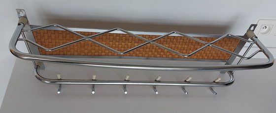 Image 1 of Midcentury Wandkapstok