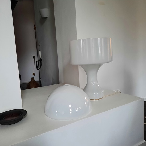 Image 1 of Vintage tafellamp opaalglas.