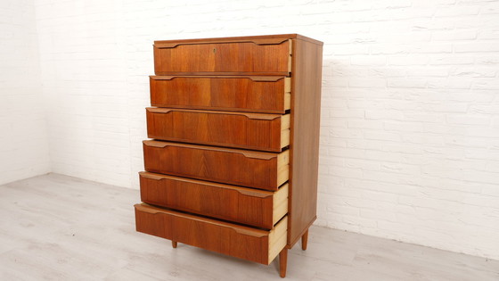 Image 1 of Vintage Deense Ladekast | Teak | 6 Lades | 121 Cm