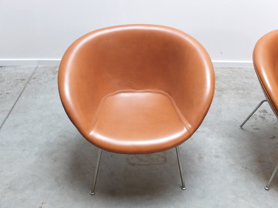 Image 1 of Vroeg paar 'Pot'-stoelen van Arne Jacobsen voor Fritz Hansen, 1959