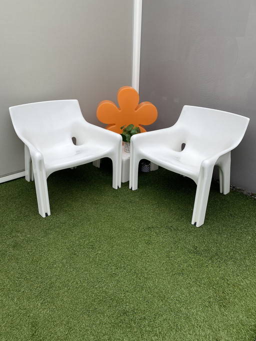 Set van 2 stuks Vico Magistretti Artemide stoelen