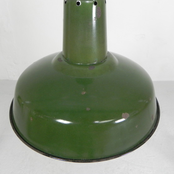 Image 1 of Vintage hanglamp met geëmailleerde stalen kap