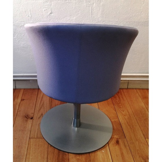 Image 1 of Vintage tulp fauteuil in hemelsblauwe stof