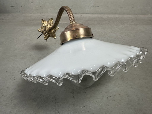 Antieke Wandlamp - Opaline Kraaglamp Met Brass Houder