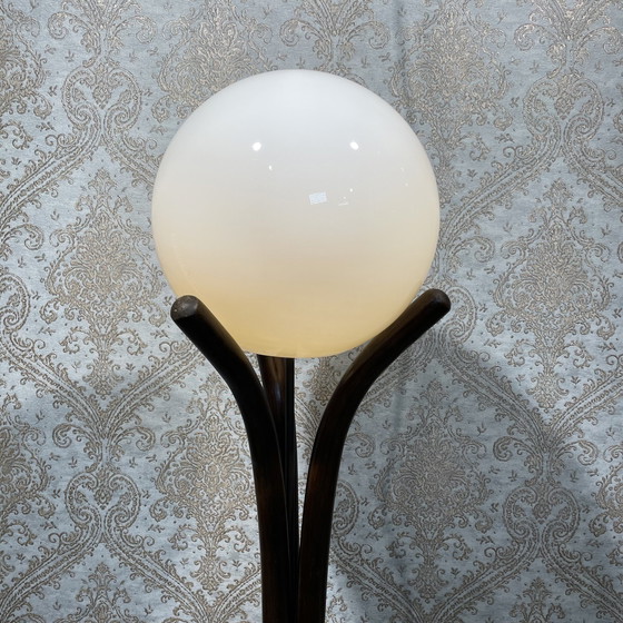 Image 1 of Vintage bamboe vloerlamp uit de jaren 70 met glazen bol