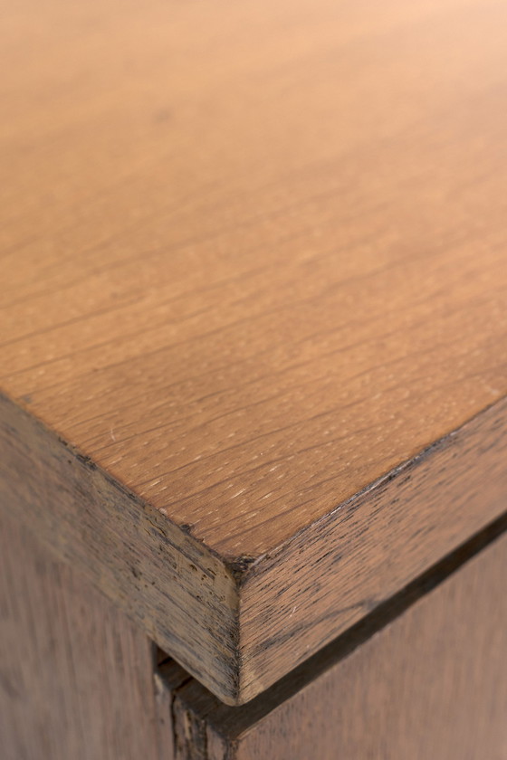 Image 1 of Voko dressoir met schuifdeuren