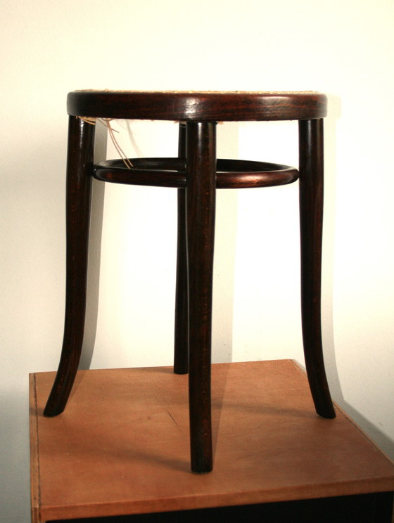 Image 1 of Thonet kruk