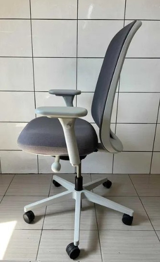 Image 1 of Herman Miller Lino