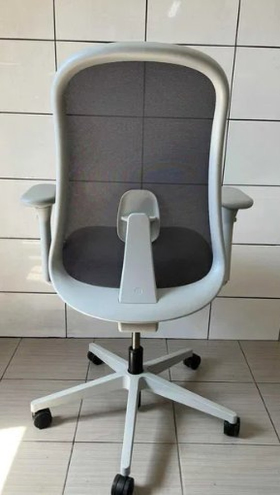 Image 1 of Herman Miller Lino