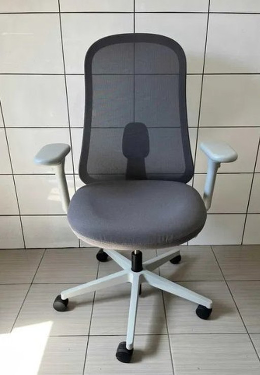 Herman Miller Lino