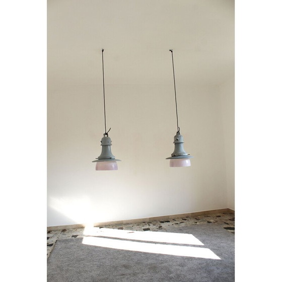 Image 1 of Paar vintage aluminium en grijze legering hanglampen, Italië 1970